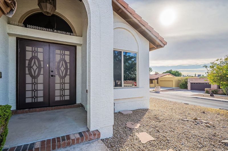 15601 N 8th St, Phoenix, AZ 85022