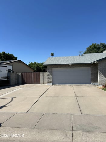 15602 30th Dr, Phoenix, AZ 85053