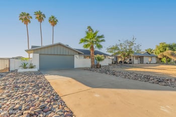15602 55th Ave, Glendale, AZ 85306