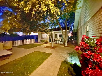 15602 37th St, Phoenix, AZ 85032