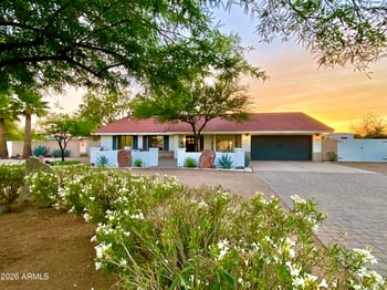 15602 37th St, Phoenix, AZ 85032