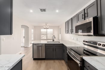 15603 Hilton Ave, Goodyear, AZ 85338