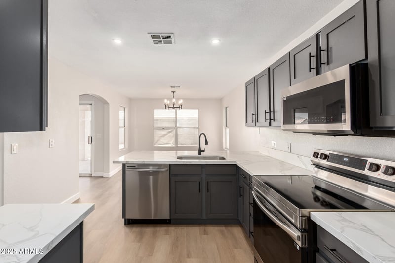 15603 Hilton Ave, Goodyear, AZ 85338