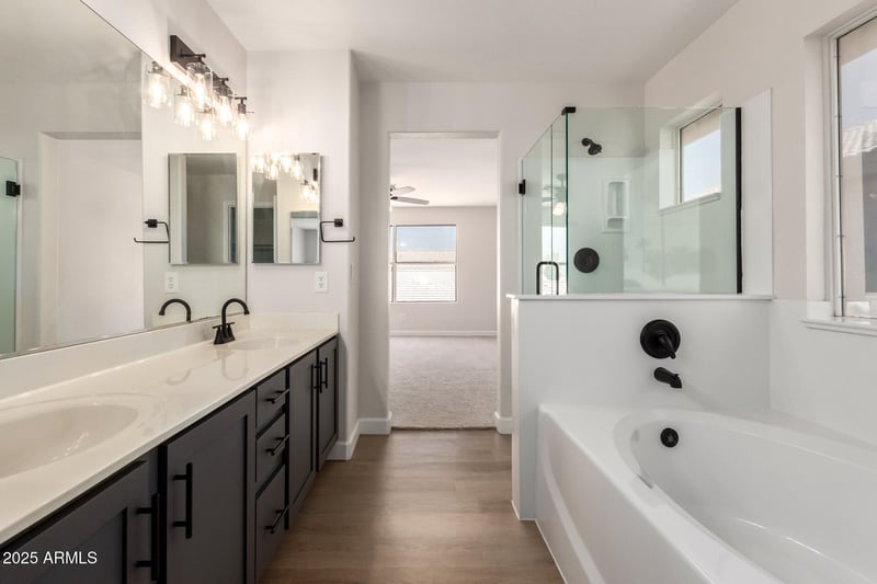 15603 Hilton Ave, Goodyear, AZ 85338