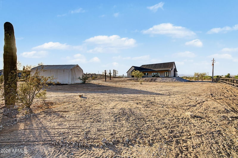 15606 Tuthill Rd, Buckeye, AZ 85326