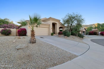 15608 7th St, Phoenix, AZ 85048