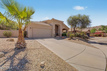 15608 7th St, Phoenix, AZ 85048