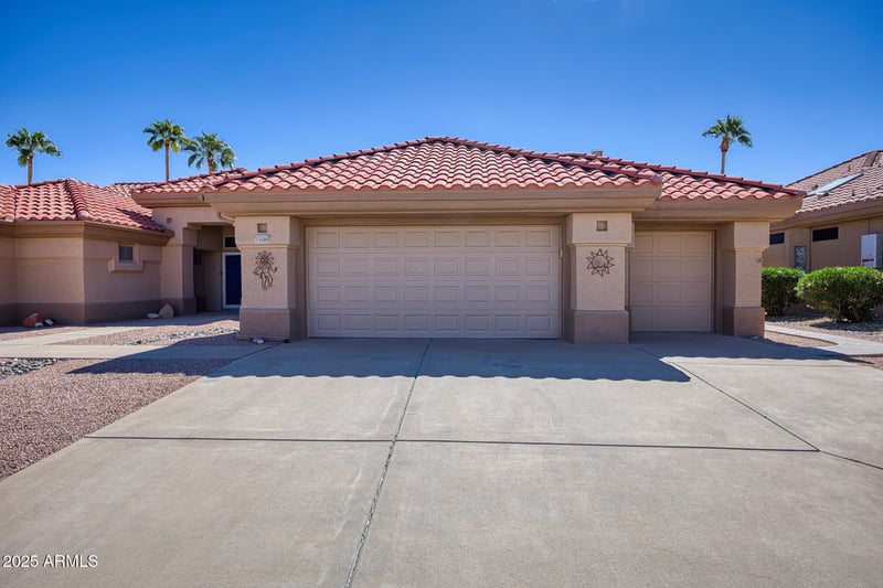 15609 Futura Dr, Sun City West, AZ 85375