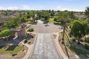 1561 Saratoga Ct, Gilbert, AZ 85296