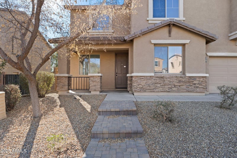 15611 Cameron Dr, Surprise, AZ 85379