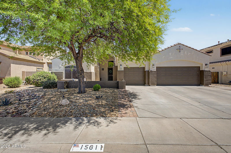 15611 176th Ln, Surprise, AZ 85388