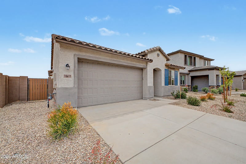 15611 Hackamore Dr, Surprise, AZ 85387