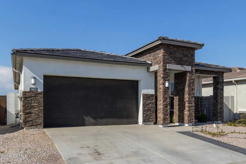 15612 Smoketree Dr, Surprise, AZ 85387