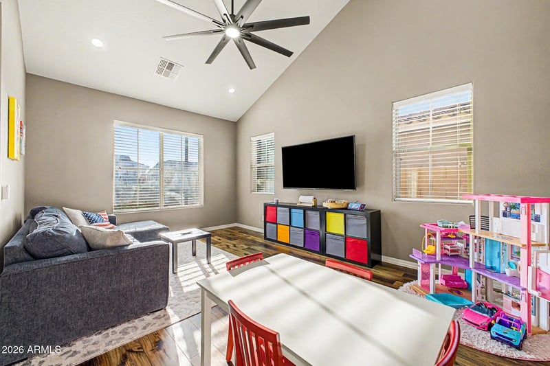 15613 185th Ave, Surprise, AZ 85388
