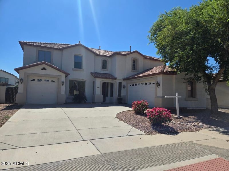 15613 Yucatan Dr, Surprise, AZ 85379