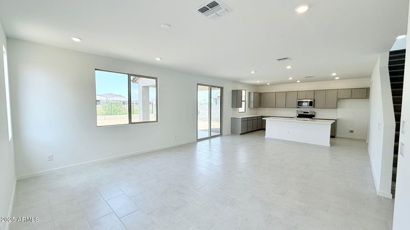 15616 Hackamore Dr, Surprise, AZ 85387
