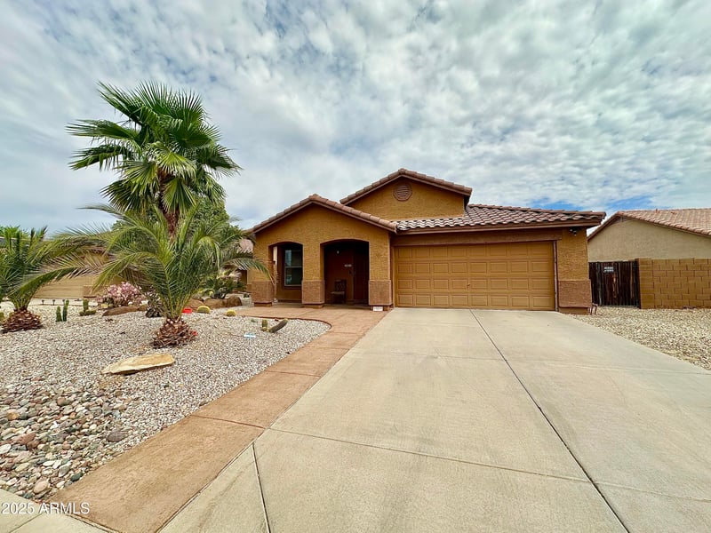 15618 Port Au Prince Ln, Surprise, AZ 85379