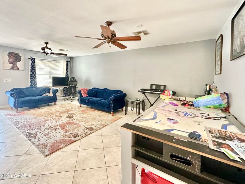 15618 Port Au Prince Ln, Surprise, AZ 85379