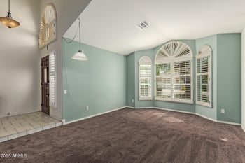 15619 7th Dr, Phoenix, AZ 85023