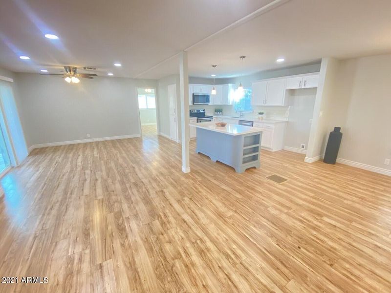 15619 N 17th Ave, Phoenix, AZ 85023