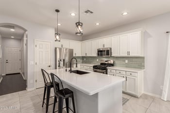 1562 Alder Rd, San Tan Valley, AZ 85140