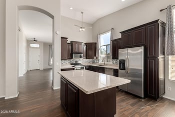 15620 14th Dr, Phoenix, AZ 85023