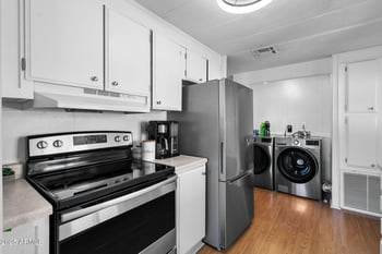 15620 15th Dr, Phoenix, AZ 85023