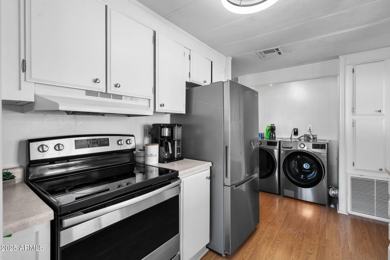 15620 15th Dr, Phoenix, AZ 85023