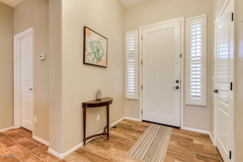 15621 W Yucatan Dr, Surprise, AZ 85379