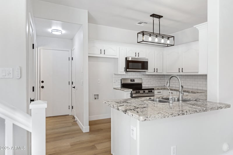 1563 Longspur Ln, Gilbert, AZ 85296