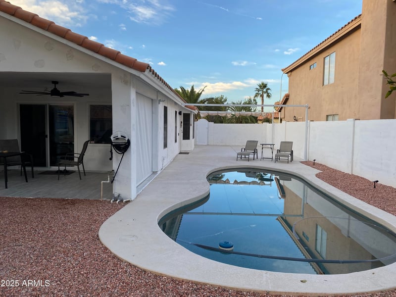 1563 Pennington Dr, Chandler, AZ 85286