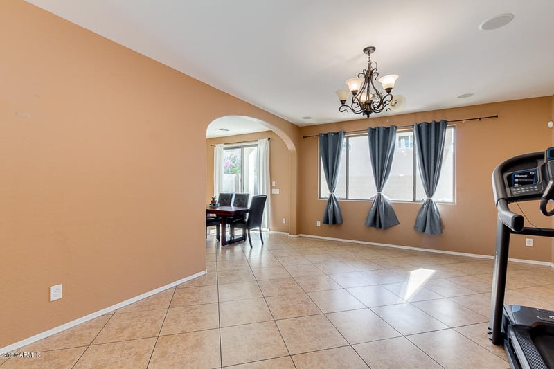 1563 W Lacewood Pl, Phoenix, AZ 85045
