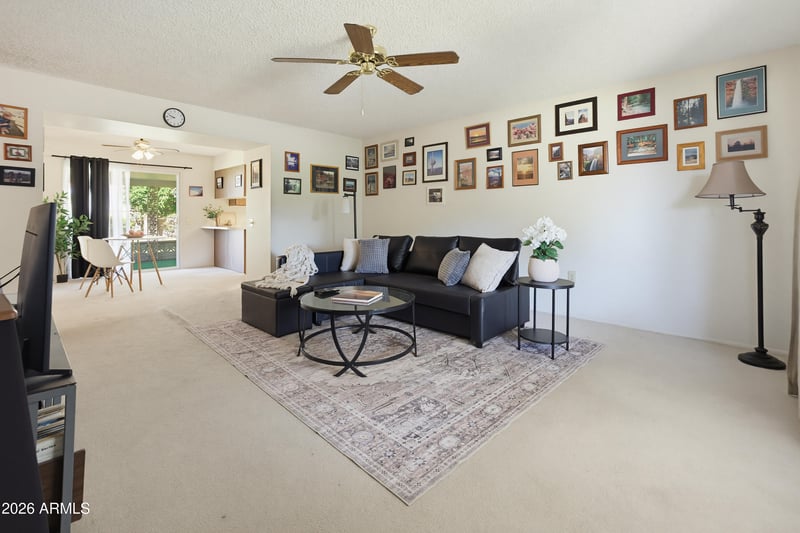 15630 N Lakeforest Dr, Sun City, AZ 85351