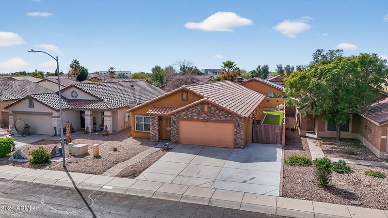 15631 Port Au Prince Ln, Surprise, AZ 85379
