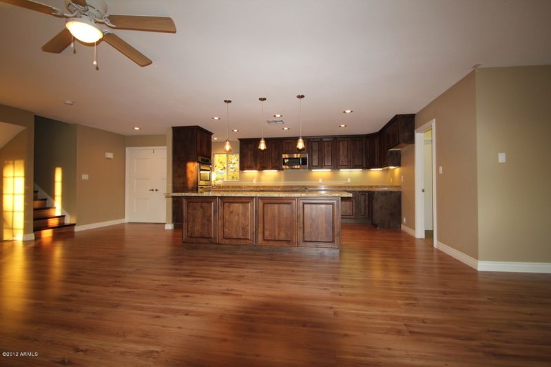 15632 N 56 Dr, Glendale, AZ 85306