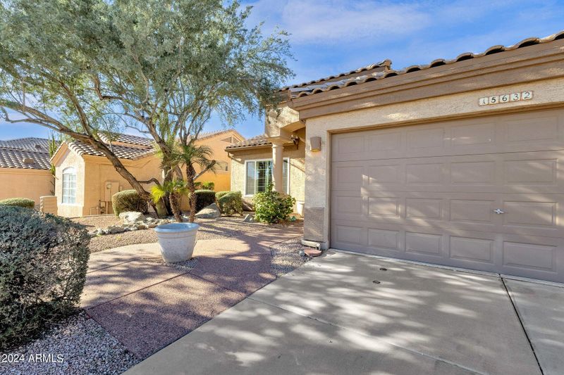 15632 S 6th Ave, Phoenix, AZ 85045