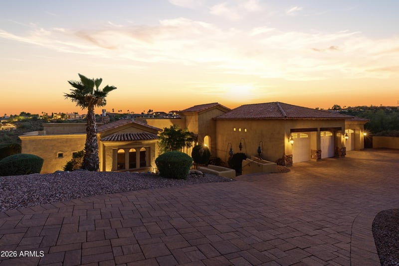 15635 Sunburst Dr, Fountain Hills, AZ 85268