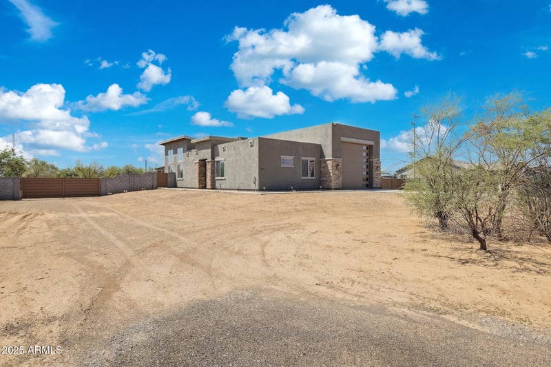 15635 Pinnacle Peak Rd, Surprise, AZ 85387