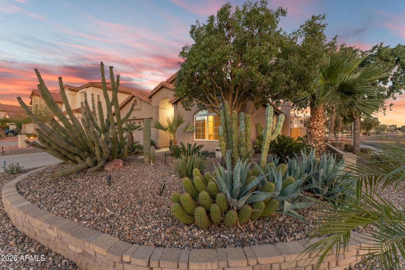 15635 S 37th Way, Phoenix, AZ 85048
