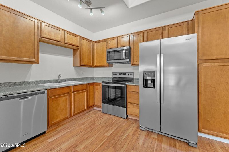 15637 N 29th St, Phoenix, AZ 85032