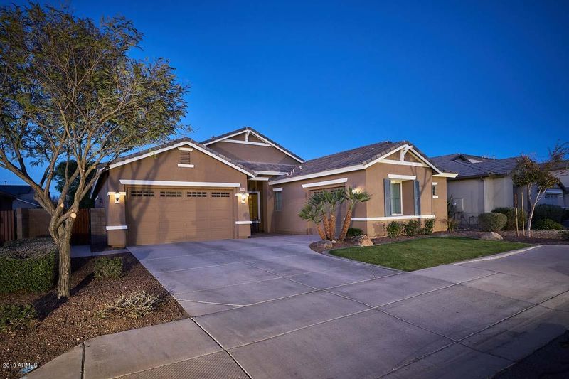 1564 E Grand Canyon Dr, Chandler, AZ 85249