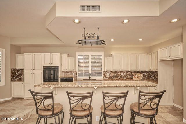 1564 E Stirrup Ct, Gilbert, AZ 85296