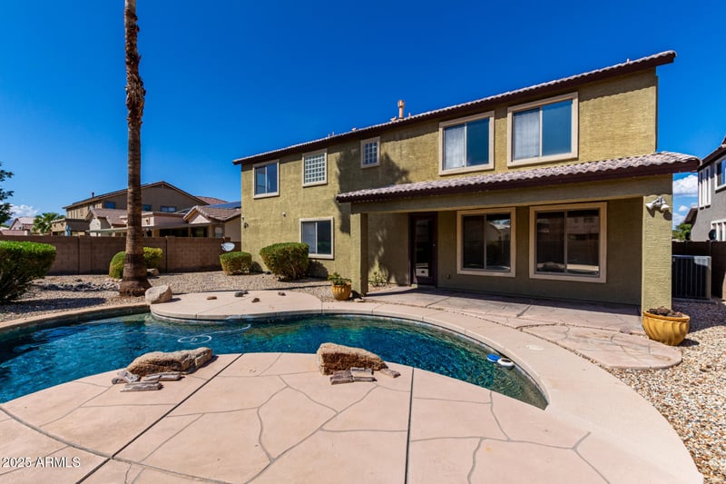 15643 Shangri La Rd, Surprise, AZ 85379