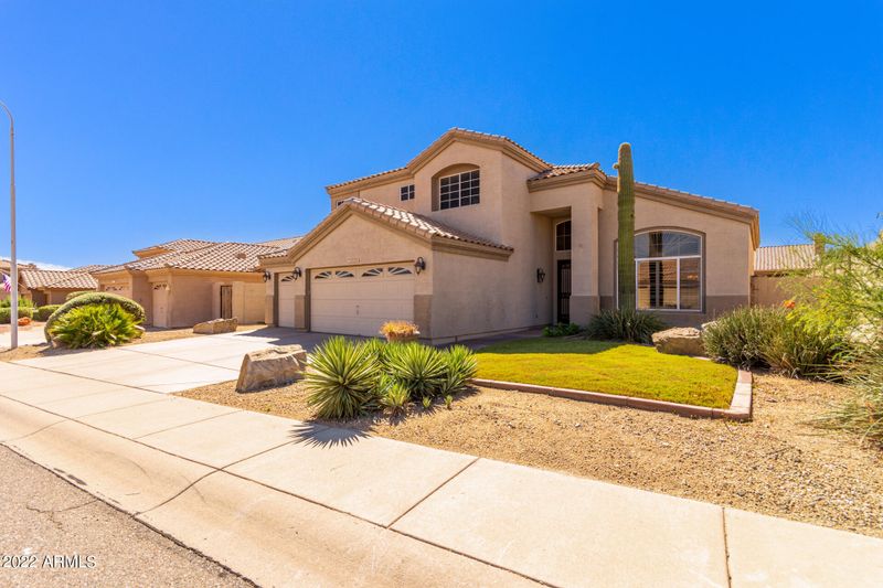 15644 S 6th Ave, Phoenix, AZ 85045