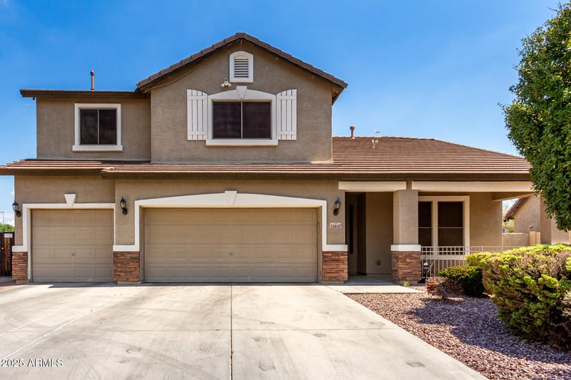 15647 179th Dr, Surprise, AZ 85388