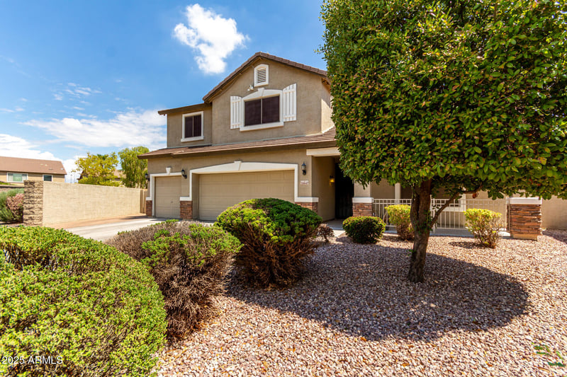 15647 179th Dr, Surprise, AZ 85388