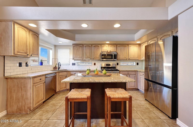 15648 Ventura St, Surprise, AZ 85379