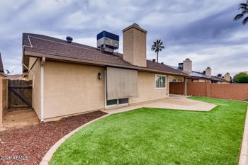 15652 38th Pl, Phoenix, AZ 85032