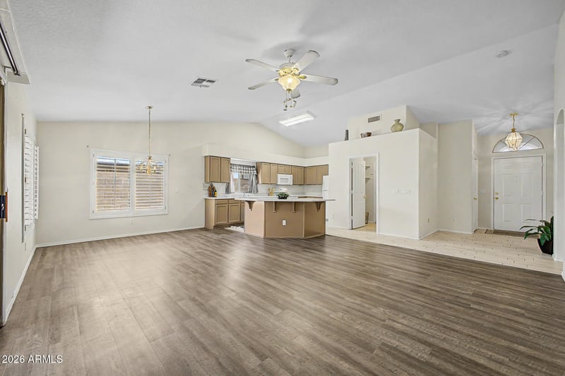 15654 Ulrich Way, Surprise, AZ 85374
