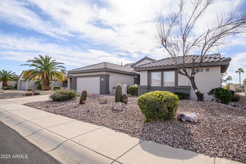 15655 Bethesda Ct, Surprise, AZ 85374